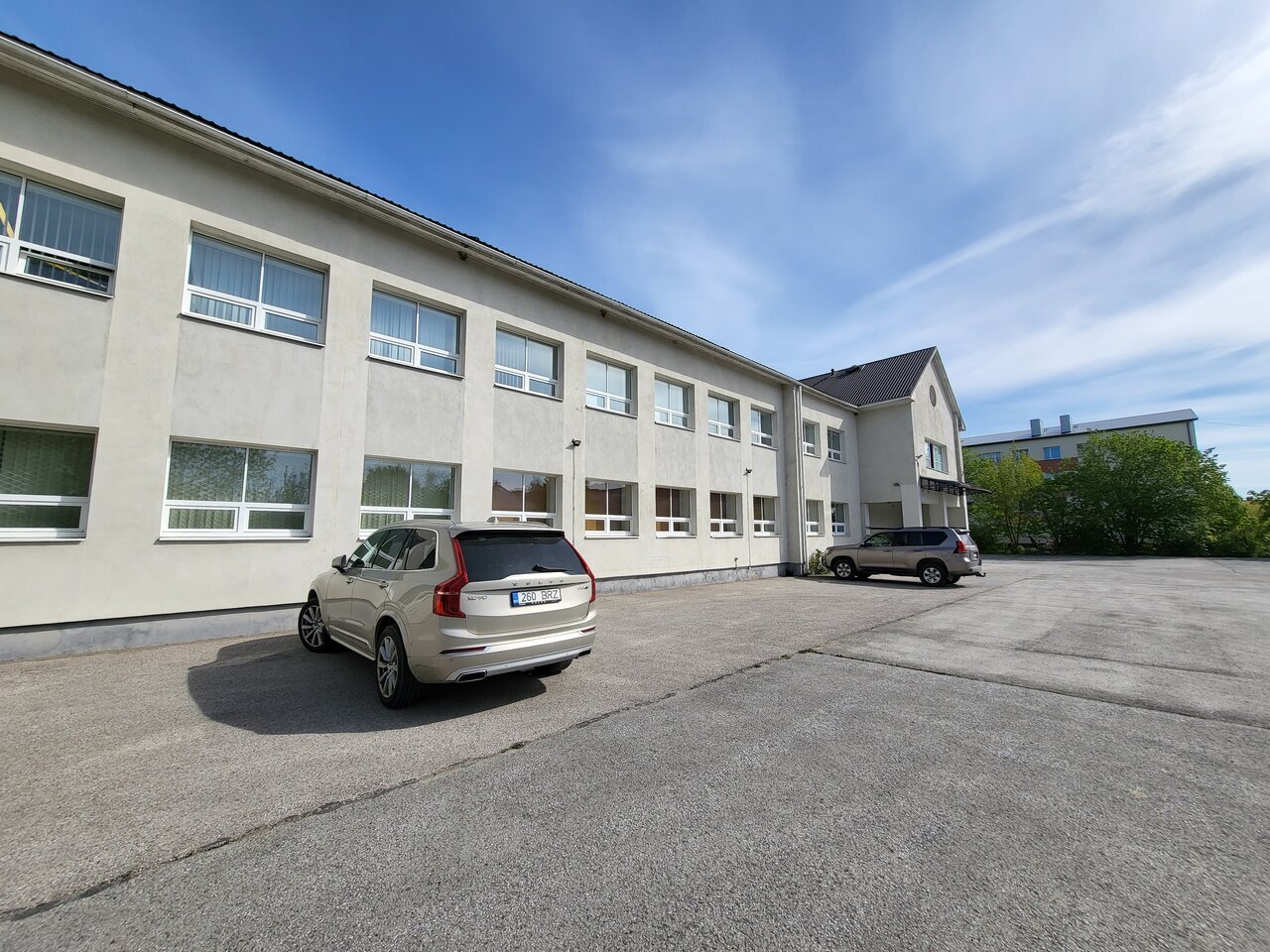 Kõik kulud hinna sees. Äripind kesklinnas.