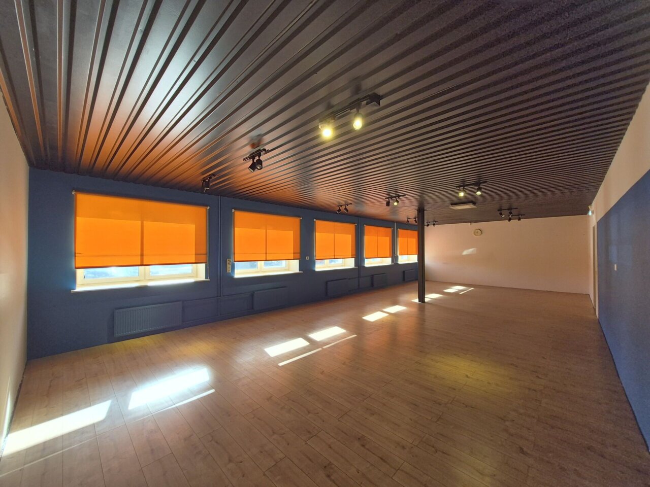 Kõik kulud hinna sees. Äripind kesklinnas.