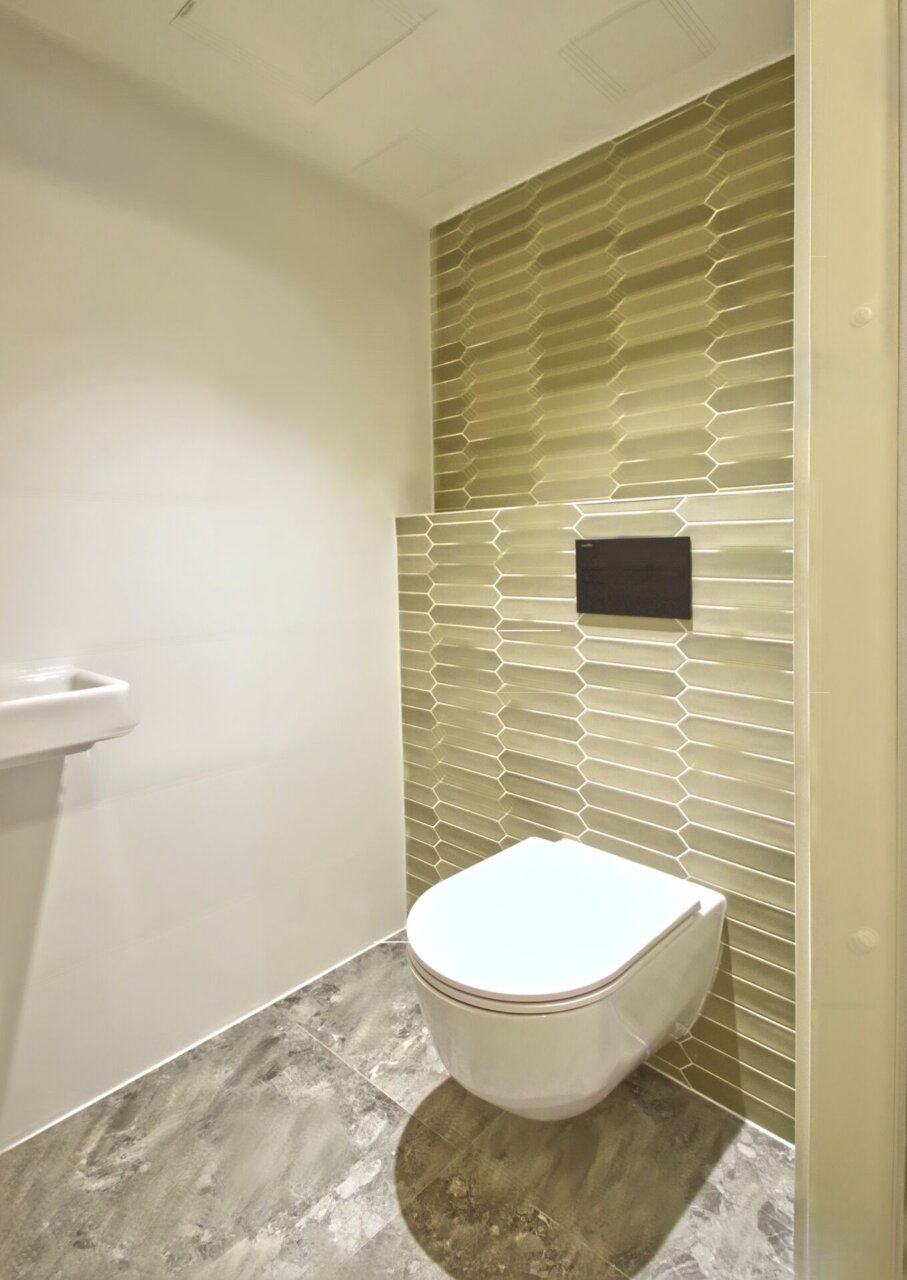 saunaga korter läbi kahe korruse