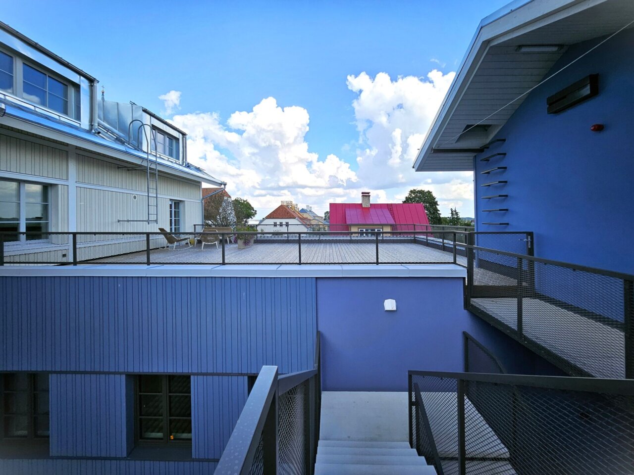 saunaga korter läbi kahe korruse