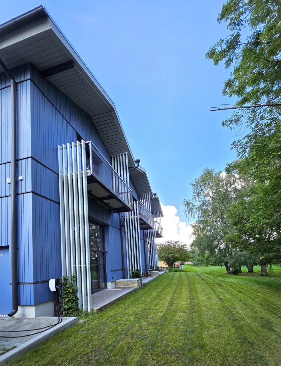 saunaga korter läbi kahe korruse