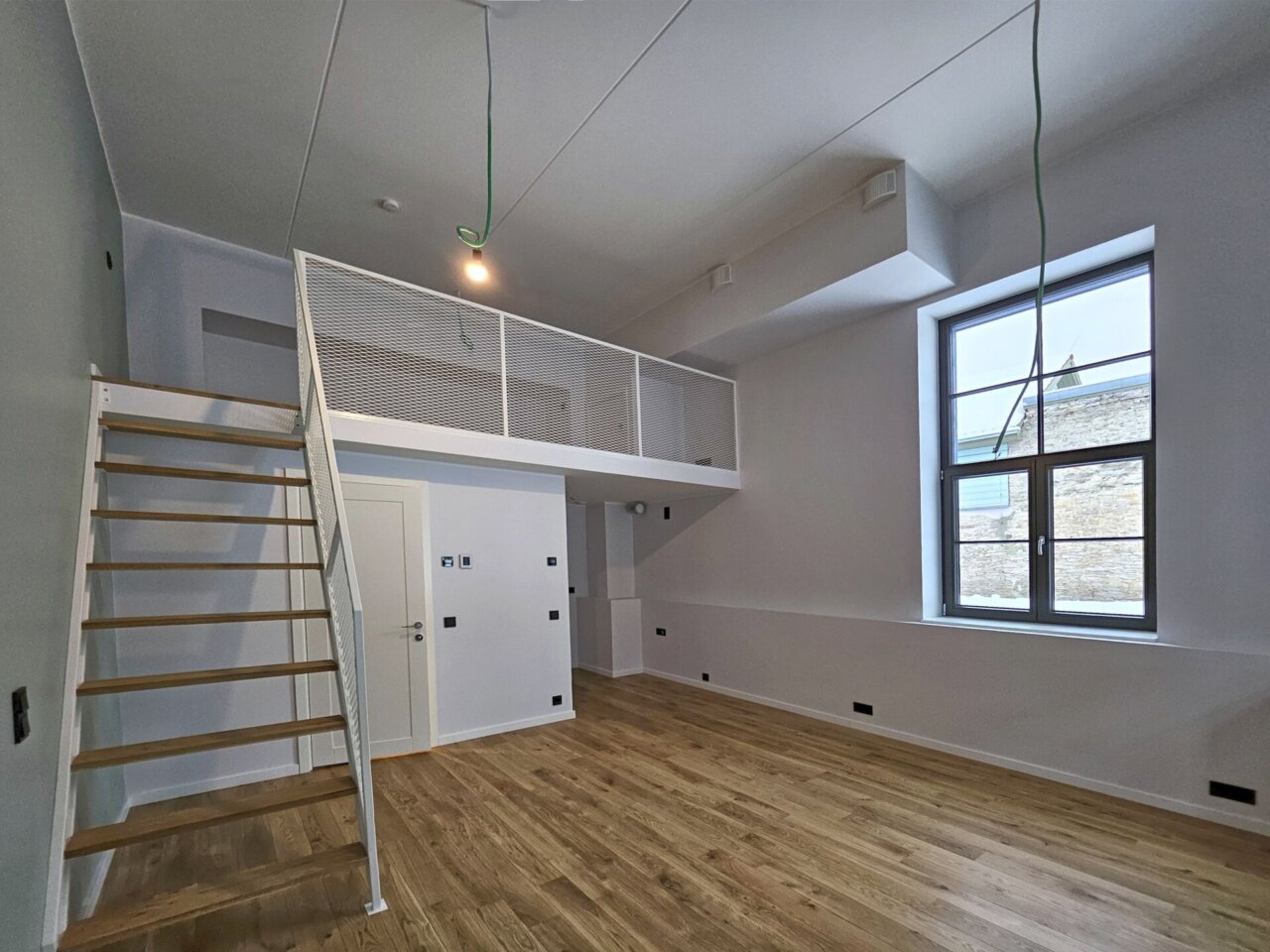 uus loftiga korter 1.korrusel