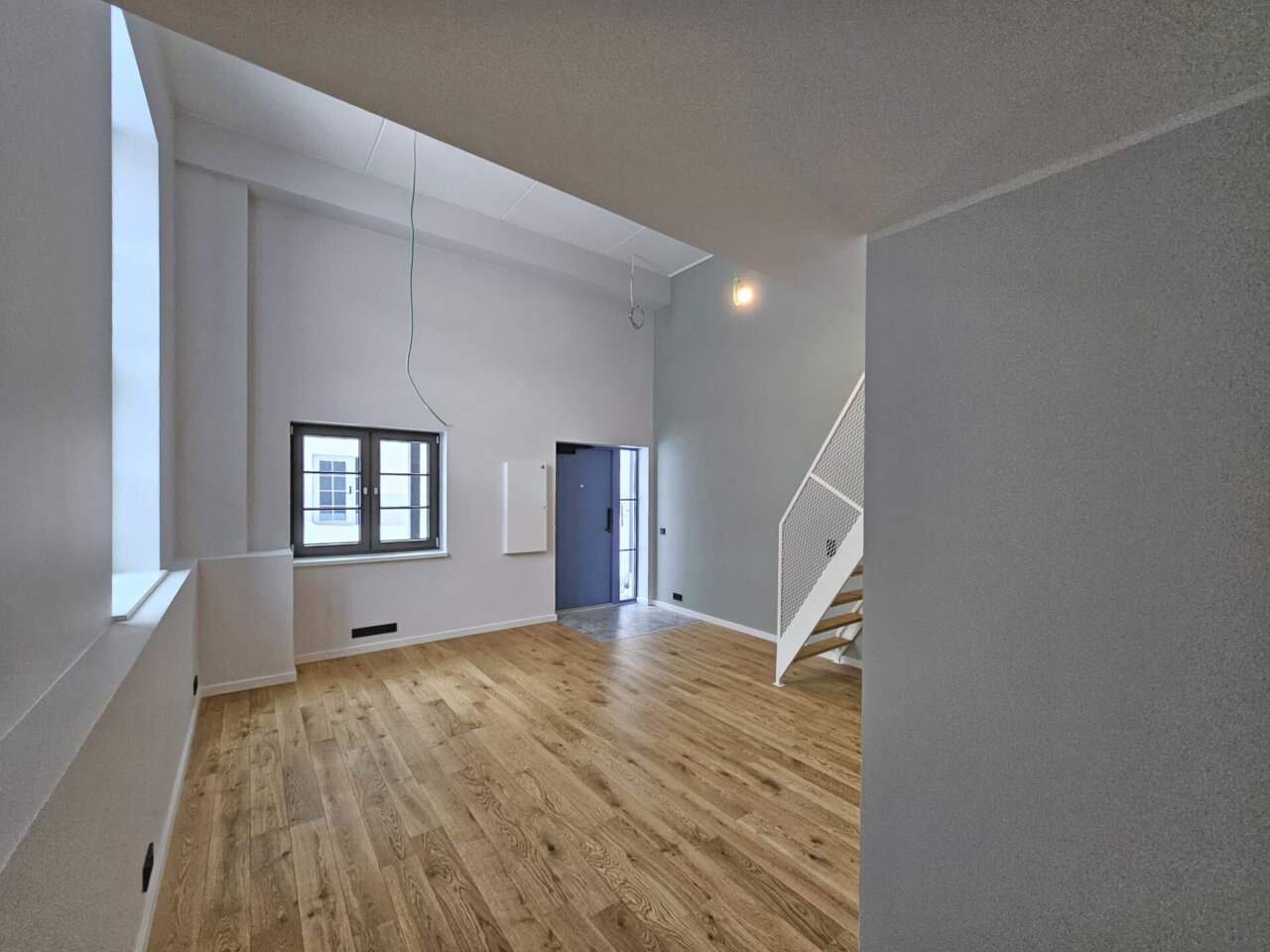 uus loftiga korter 1.korrusel