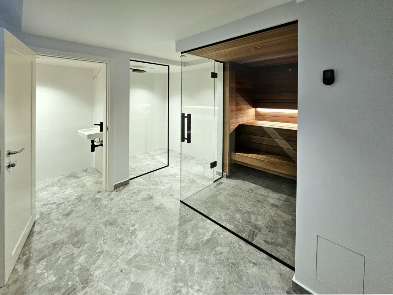 2-toaline saunaga korter läbi kahe korruse