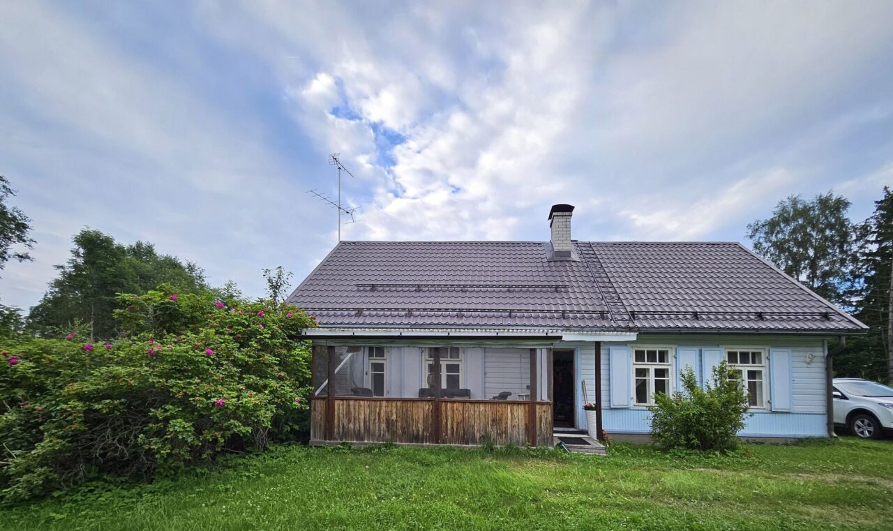 suvekoduks sobiv majapidamine linna lähedal