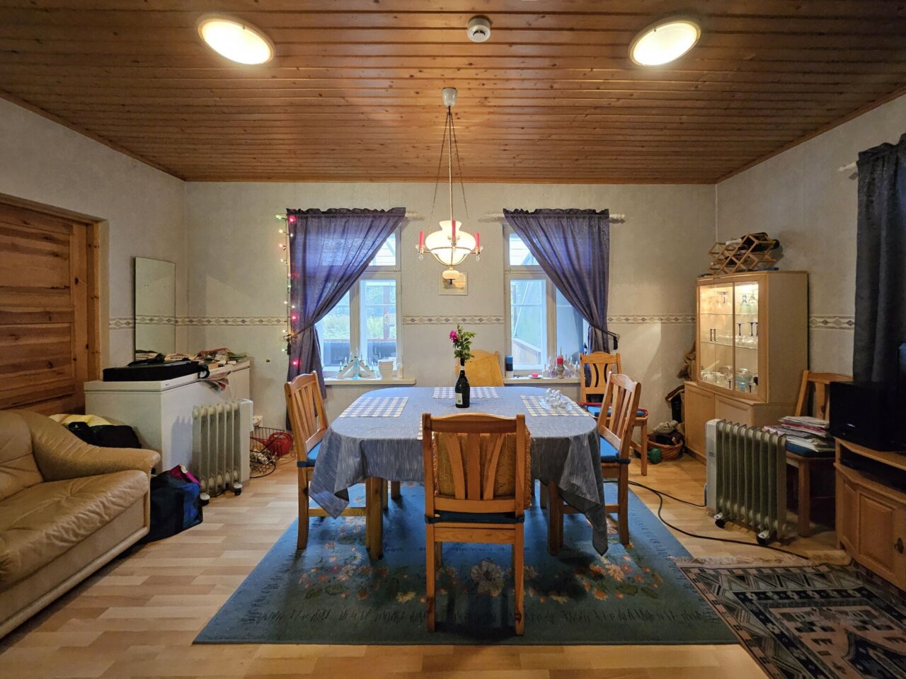 suvekoduks sobiv majapidamine linna lähedal