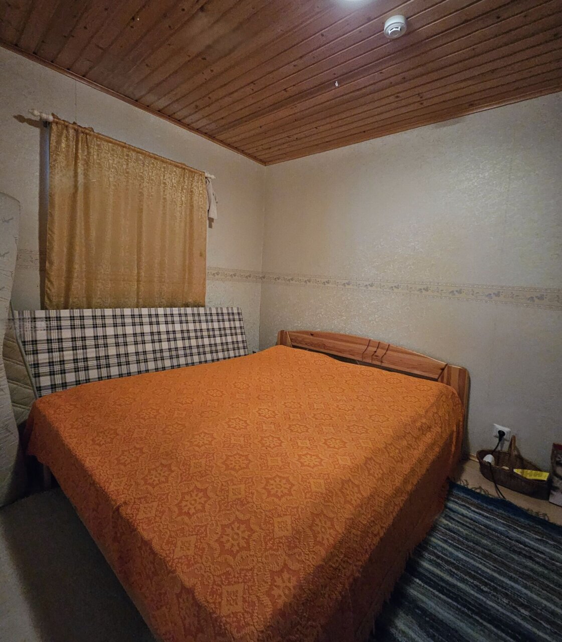 suvekoduks sobiv majapidamine linna lähedal