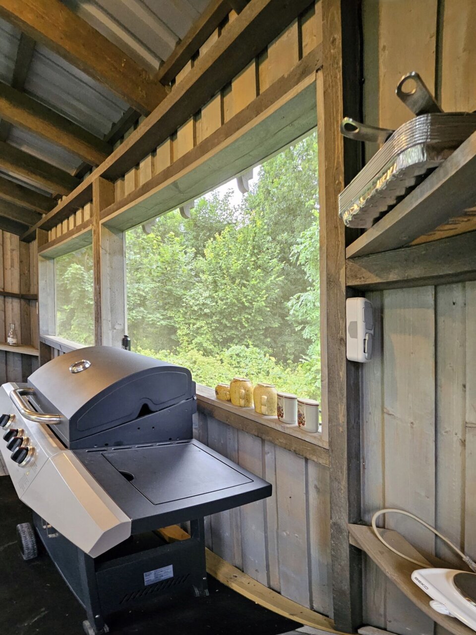 suvekoduks sobiv majapidamine linna lähedal